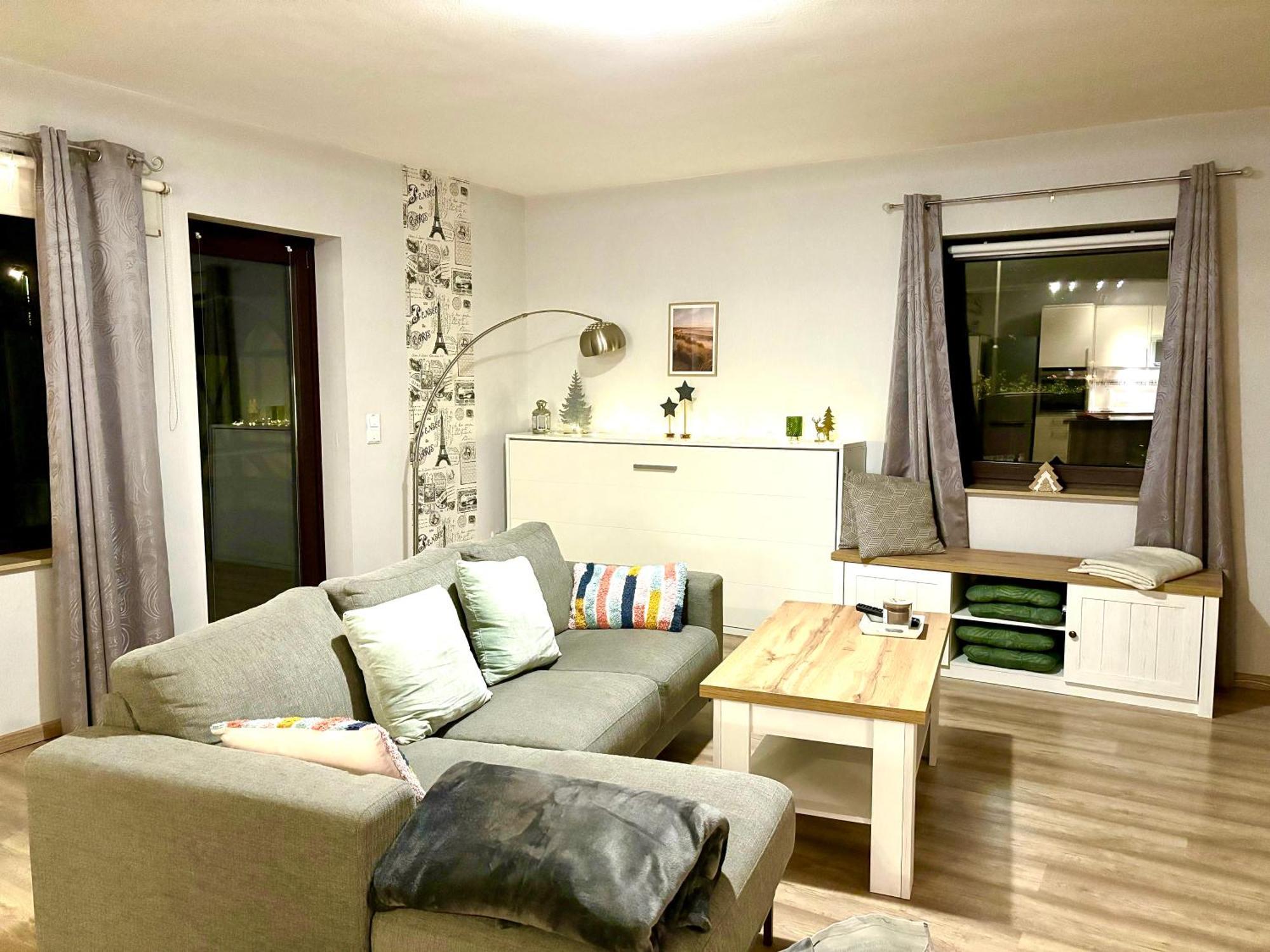 Seeufer Apartment: Geräumige Wohnküche mit Terrasse am Steinhuder Meer Wunstorf Exterior photo